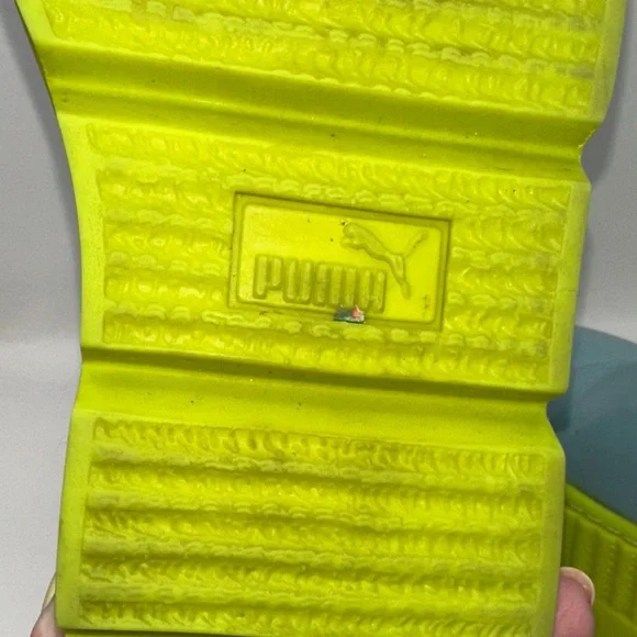 Puma x Fenty Chelsea Platform Boots - Picture 8 of 9